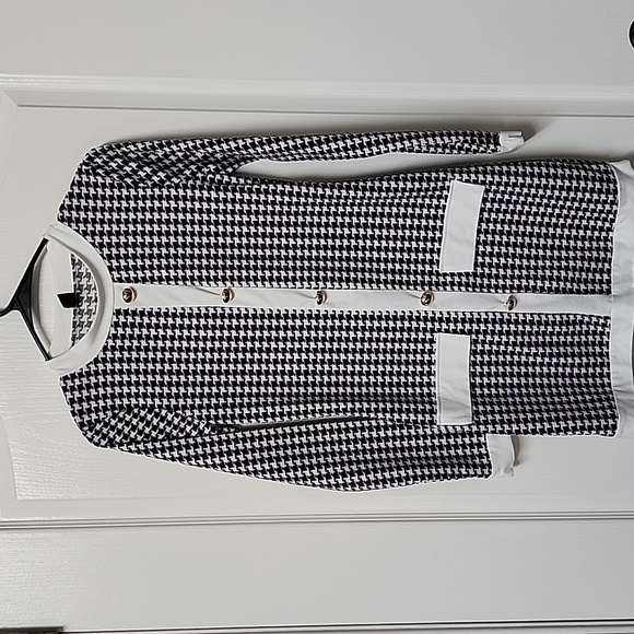Black and White Houndstooth Cardigan - Picture 1 of 7